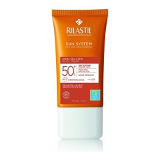 Protector Solar con Color Rilastil Sun System SPF 50+ 50 ml