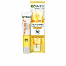 Fluido Hidratante Garnier Vitamin C - Invisible Antimanchas 40 ml